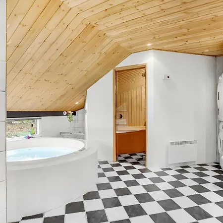 In With Sauna Prázdninový dům *