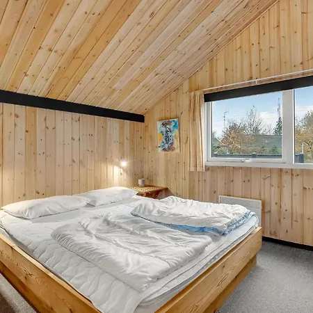 Stunning In With Sauna Oksbøl